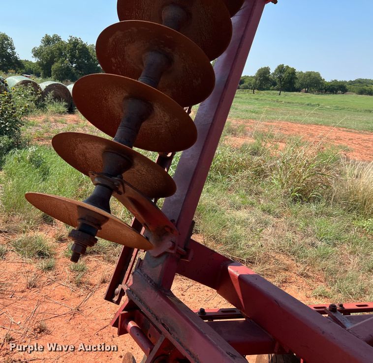 image for item MQ9804 Case 490  double off-set disk