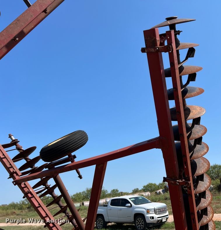 image for item MQ9804 Case 490  double off-set disk