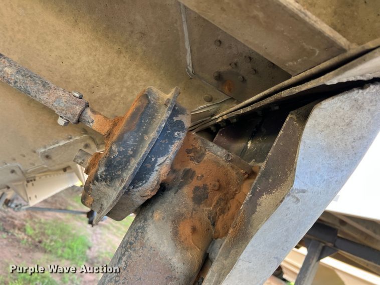 image for item MQ9821 2000 Timpte  grain trailer