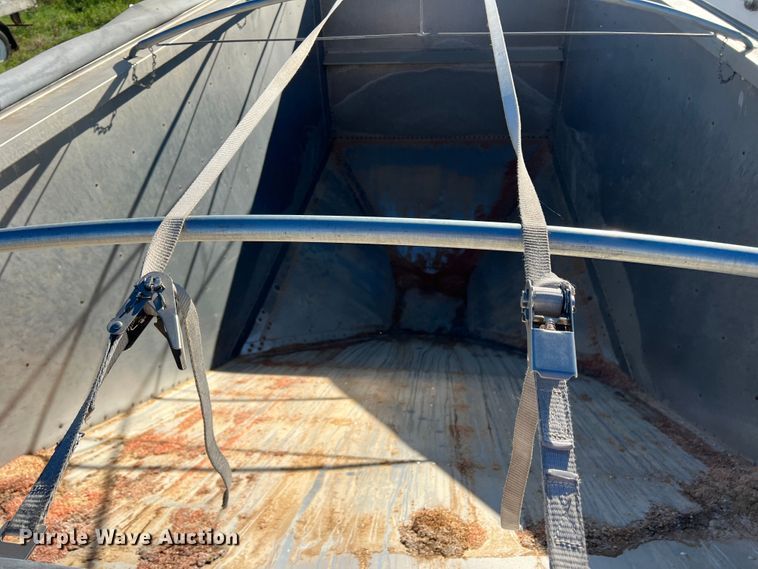 image for item MQ9821 2000 Timpte  grain trailer