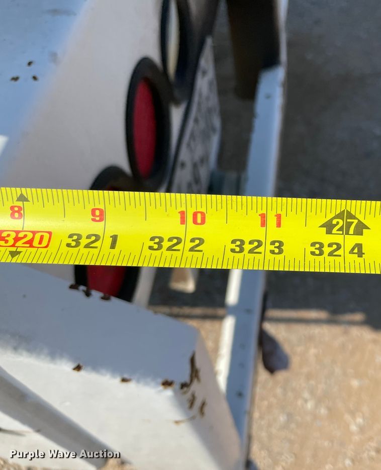 image for item MR9349 2008 International DuraStar 4300  feed delivery truck