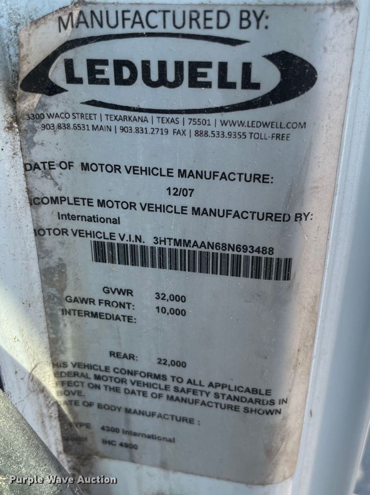 image for item MR9349 2008 International DuraStar 4300  feed delivery truck