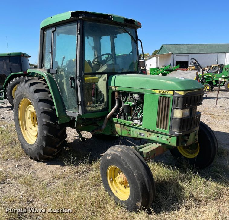 image for item MR9381 2000 John Deere 6410  tractor
