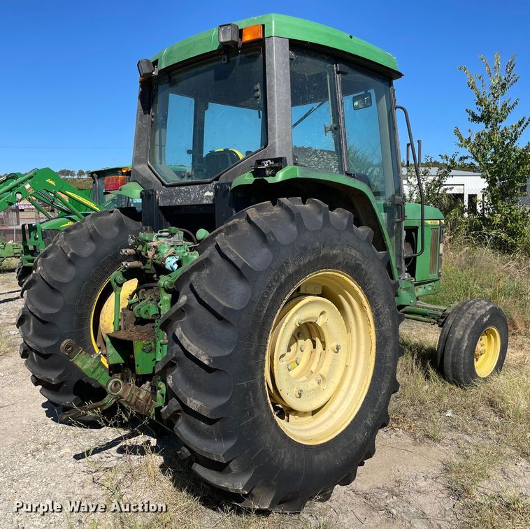 image for item MR9381 2000 John Deere 6410  tractor