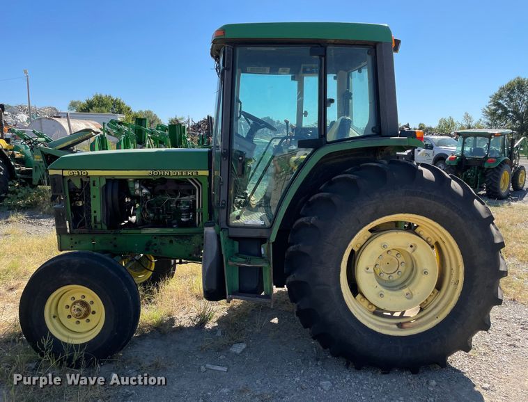 image for item MR9381 2000 John Deere 6410  tractor