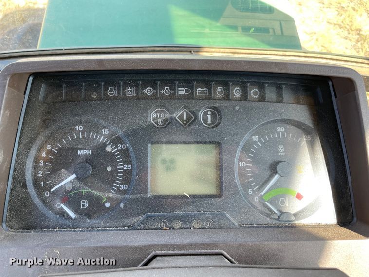 image for item MR9381 2000 John Deere 6410  tractor