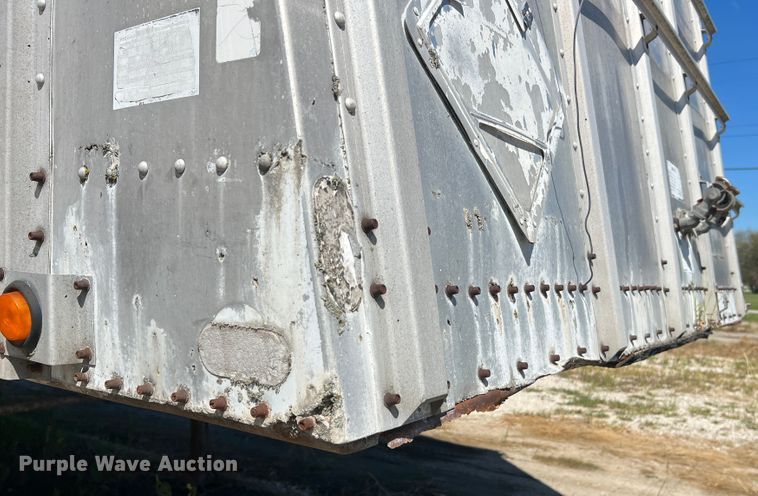 image for item MR9842 1988 Merritt  grain trailer
