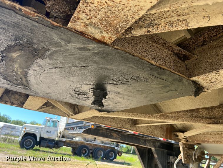 image for item MR9842 1988 Merritt  grain trailer