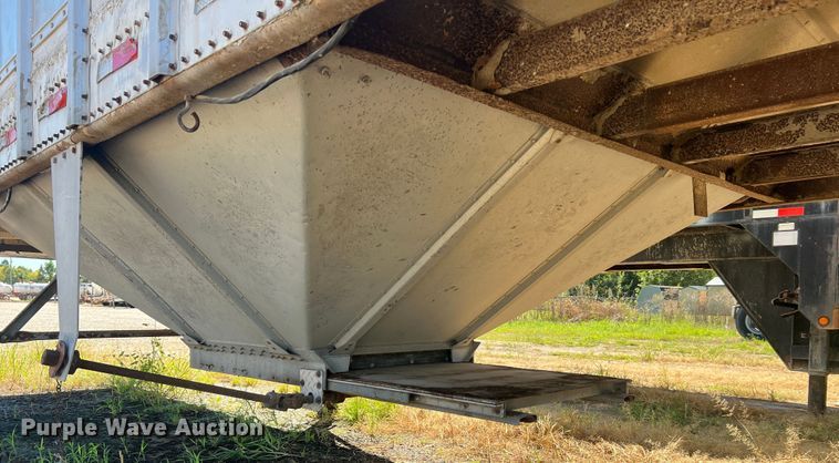 image for item MR9842 1988 Merritt  grain trailer