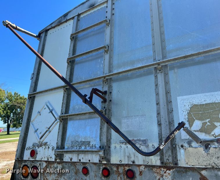 image for item MR9842 1988 Merritt  grain trailer