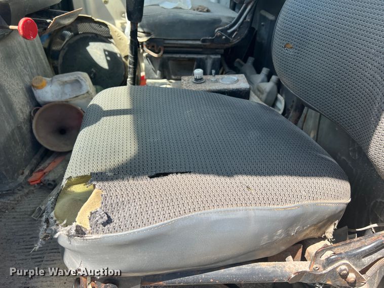 image for item MR9843 1986 Ford F9000  fertilizer delivery truck