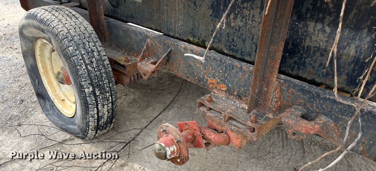 image for item MR9852 Nurse tank trailer