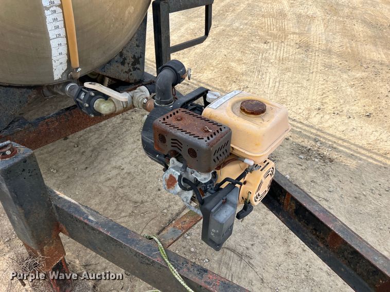 image for item MR9852 Nurse tank trailer