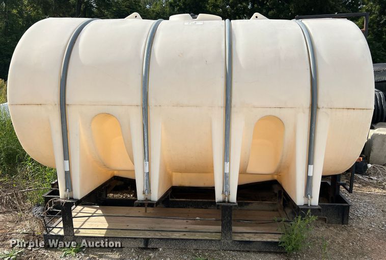 image for item MR9852 Nurse tank trailer