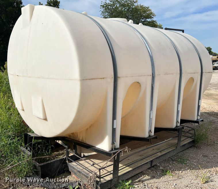 image for item MR9852 Nurse tank trailer