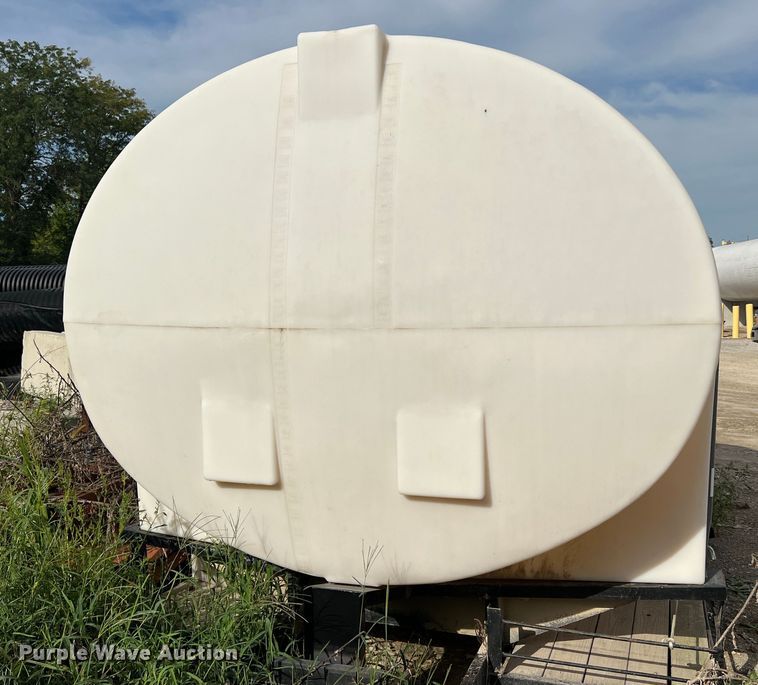 image for item MR9852 Nurse tank trailer