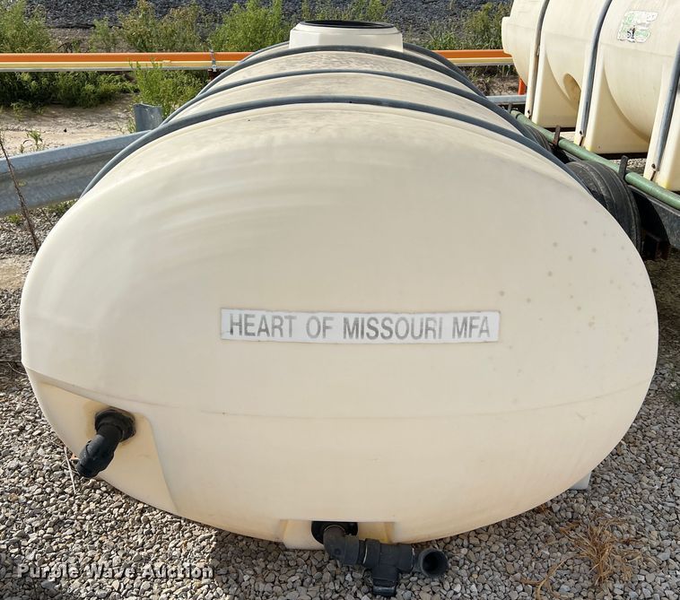 image for item MR9852 Nurse tank trailer