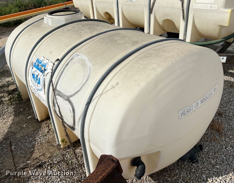 image for item MR9852 Nurse tank trailer