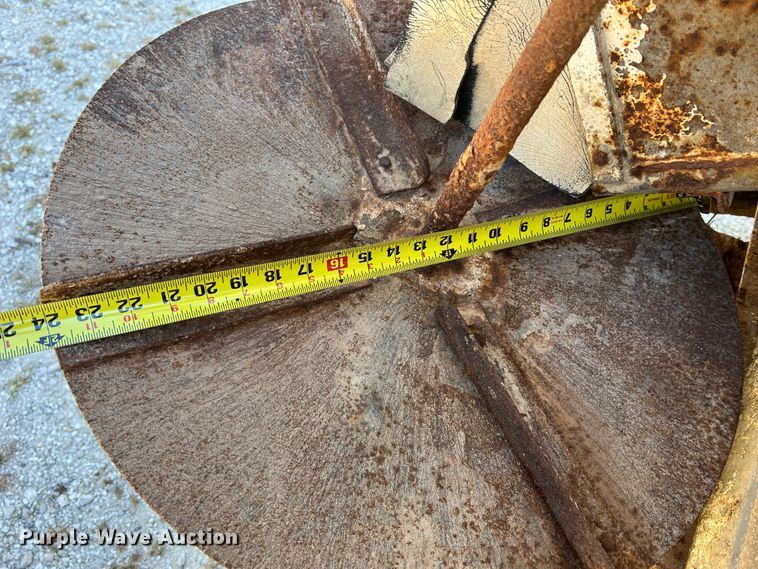 image for item MR9920 2005 International 4300  applicator truck