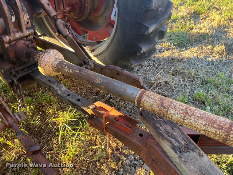 image for item MR9922 Gehl Mix-All 95  feed grinder/mixer