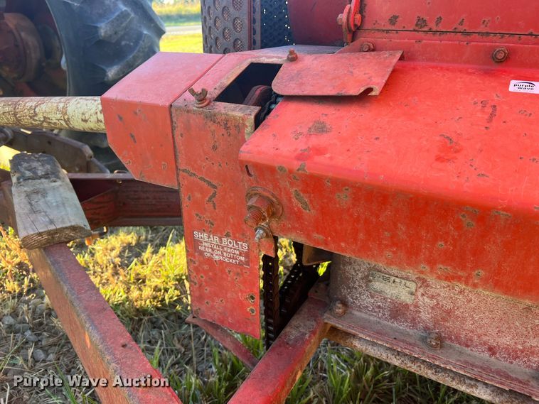 image for item MR9922 Gehl Mix-All 95  feed grinder/mixer