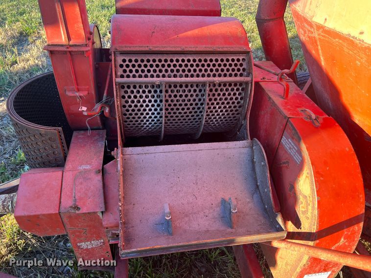 image for item MR9922 Gehl Mix-All 95  feed grinder/mixer