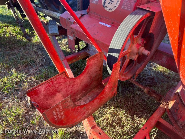 image for item MR9922 Gehl Mix-All 95  feed grinder/mixer