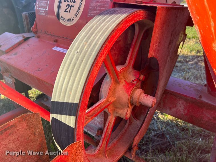 image for item MR9922 Gehl Mix-All 95  feed grinder/mixer