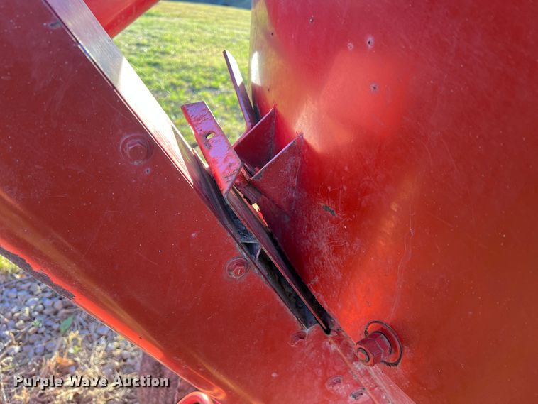 image for item MR9922 Gehl Mix-All 95  feed grinder/mixer