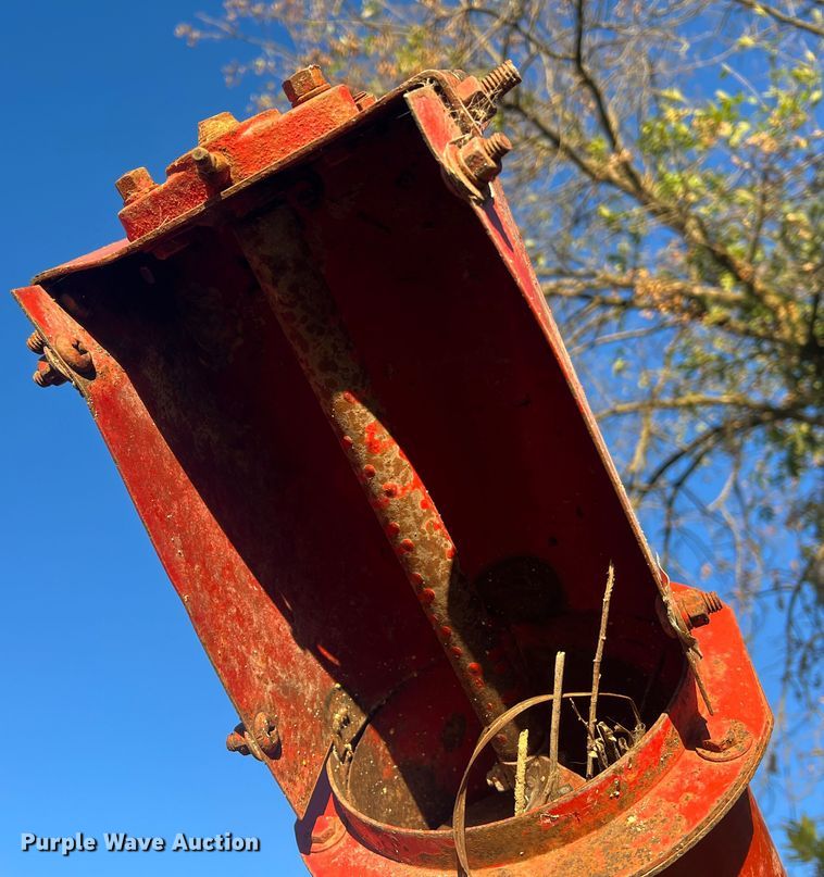 image for item MR9922 Gehl Mix-All 95  feed grinder/mixer