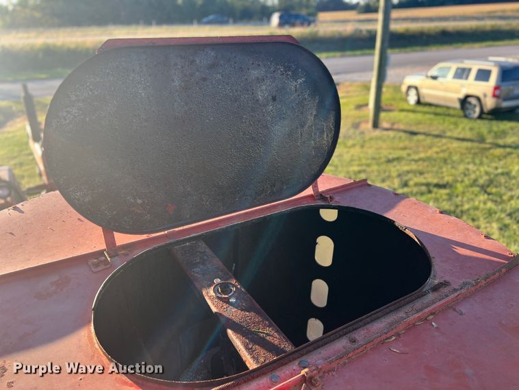 image for item MR9922 Gehl Mix-All 95  feed grinder/mixer