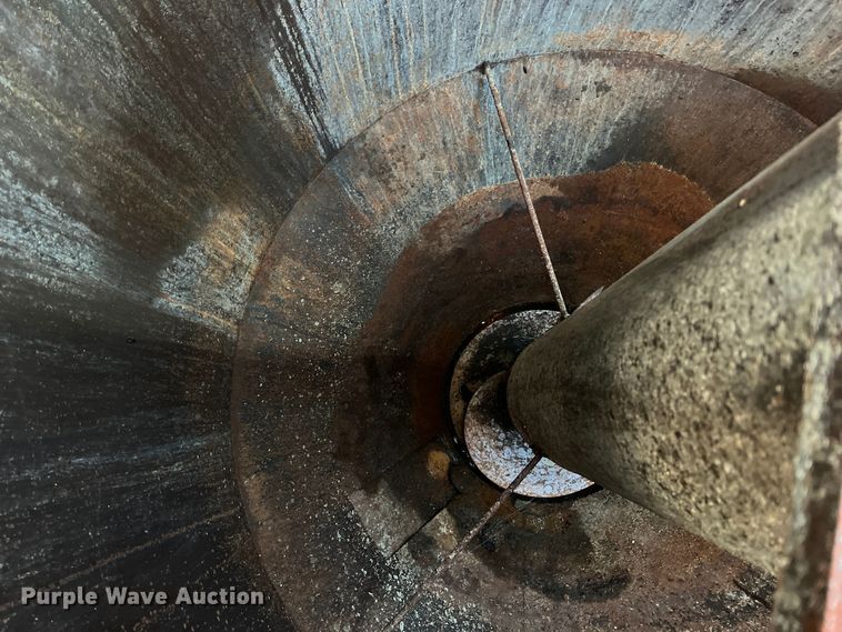 image for item MR9922 Gehl Mix-All 95  feed grinder/mixer