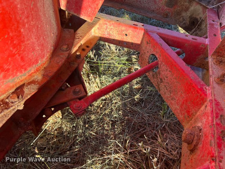 image for item MR9922 Gehl Mix-All 95  feed grinder/mixer