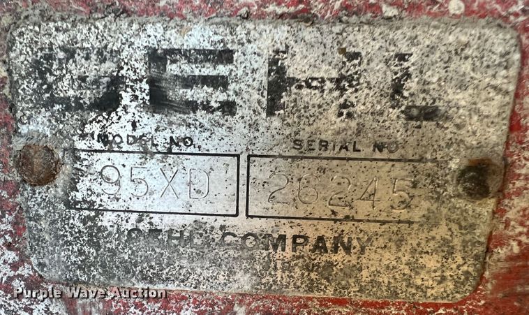 image for item MR9922 Gehl Mix-All 95  feed grinder/mixer