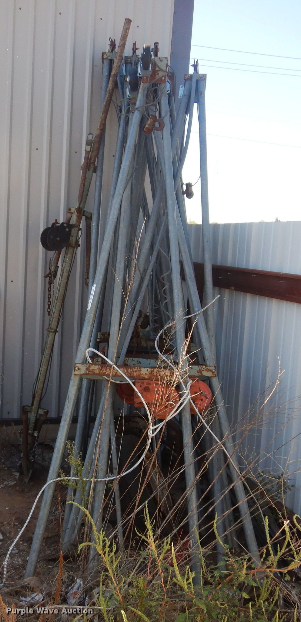 (9) grain bin jacks in Alva, OK Item KO9984 sold Purple Wave