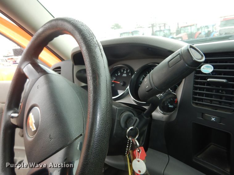 image for item DM3155 2012 Chevrolet Silverado 2500HD  pickup truck