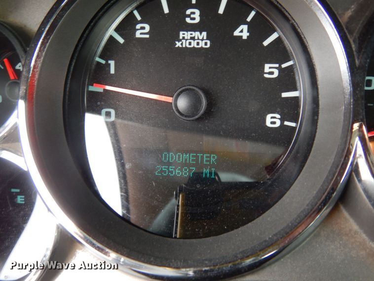 image for item DM3155 2012 Chevrolet Silverado 2500HD  pickup truck