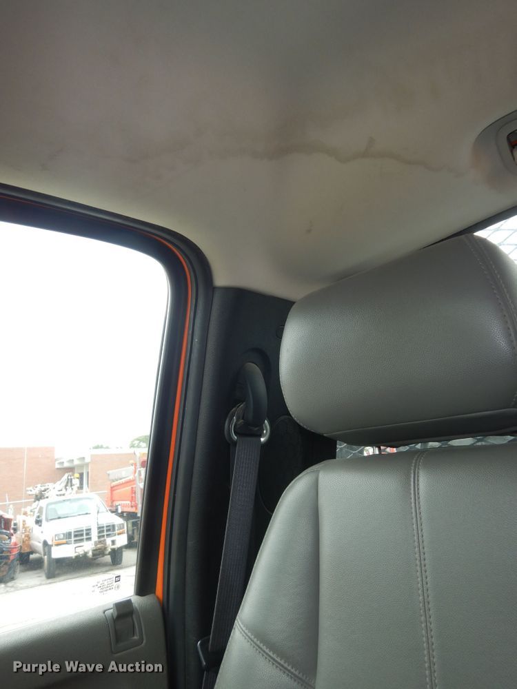 image for item DM3155 2012 Chevrolet Silverado 2500HD  pickup truck