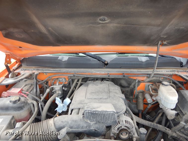 image for item DM3155 2012 Chevrolet Silverado 2500HD  pickup truck