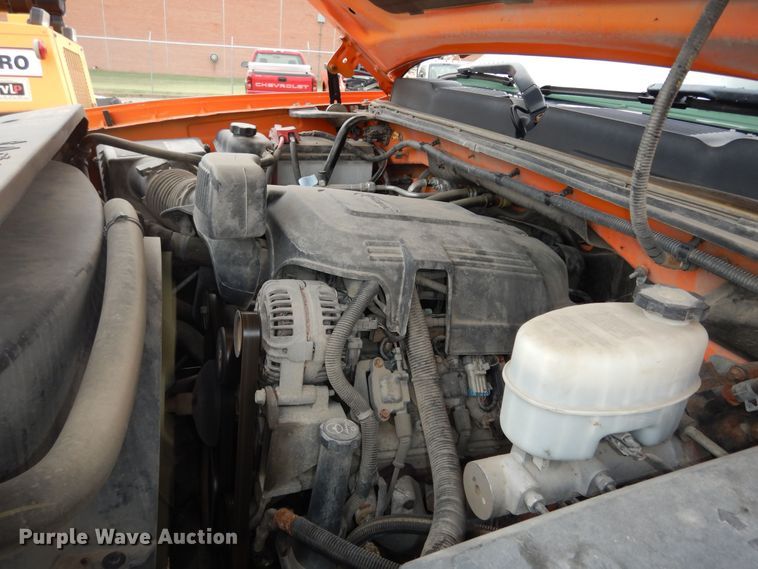 image for item DM3155 2012 Chevrolet Silverado 2500HD  pickup truck