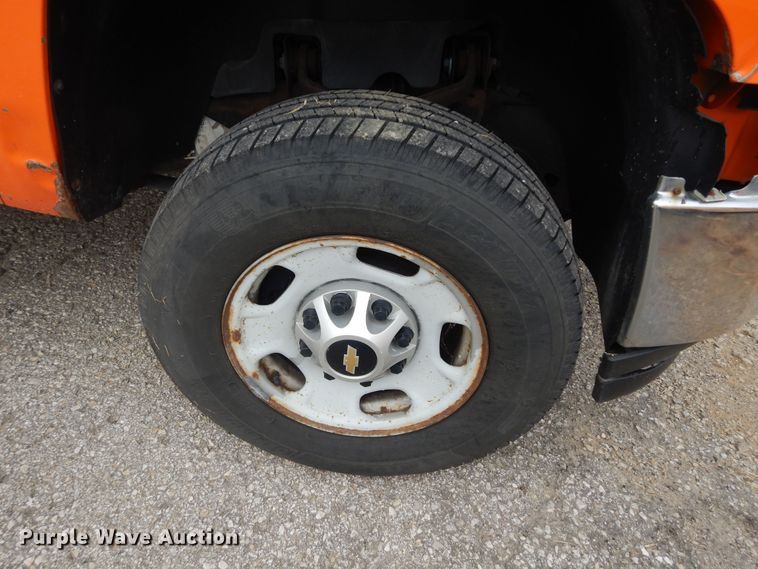 image for item DM3155 2012 Chevrolet Silverado 2500HD  pickup truck