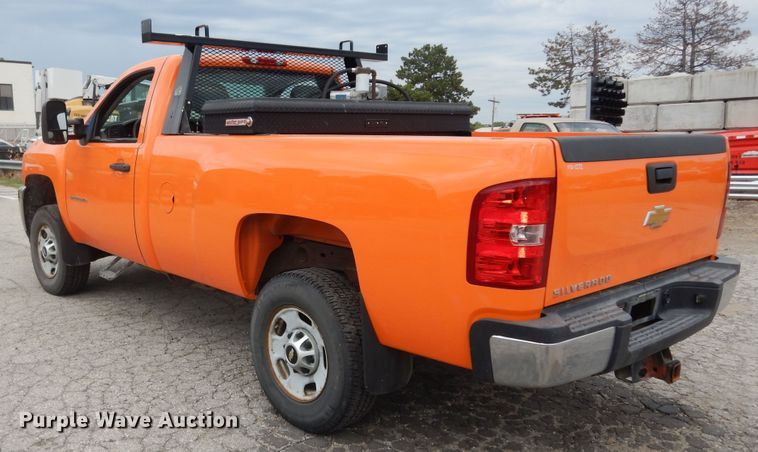 image for item DM3156 2012 Chevrolet Silverado 2500HD  pickup truck