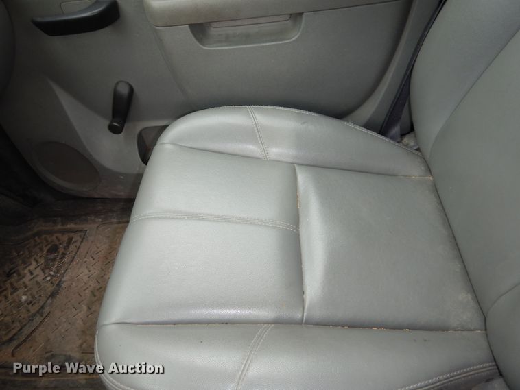 image for item DM3156 2012 Chevrolet Silverado 2500HD  pickup truck