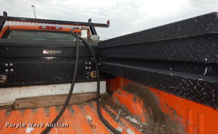 image for item DM3157 2012 Chevrolet Silverado 2500HD  pickup truck