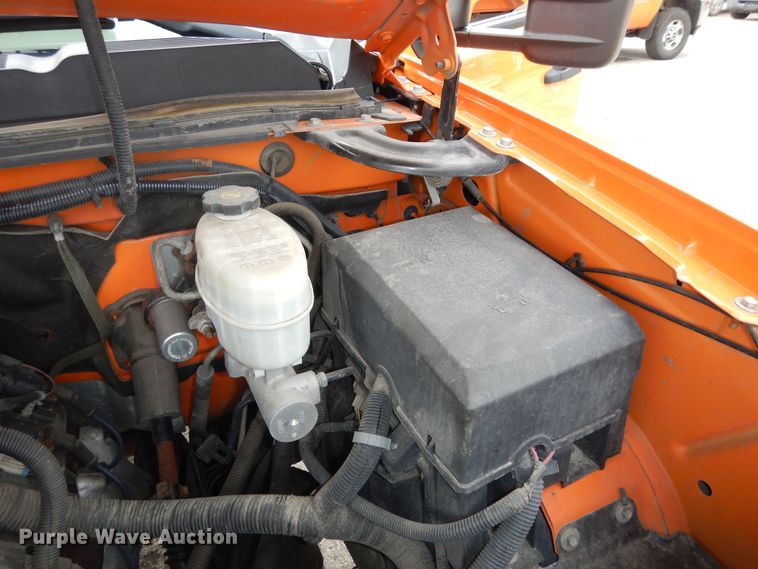 image for item DM3157 2012 Chevrolet Silverado 2500HD  pickup truck