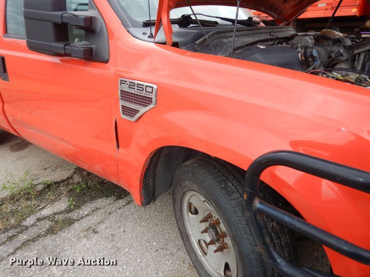 image for item DM3159 2008 Ford F250 Super Duty XL  pickup truck