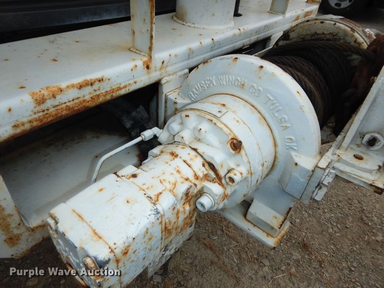 image for item DM3160 2000 Ford F550 Super Duty XL  drilling rig truck