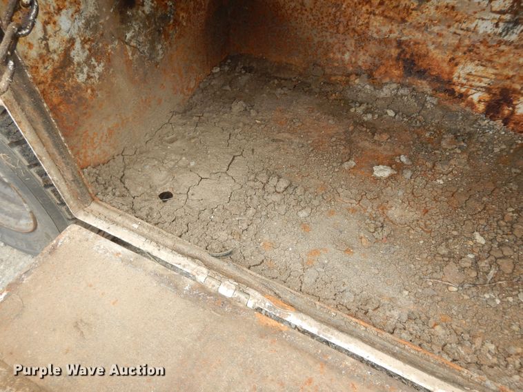 image for item DM3160 2000 Ford F550 Super Duty XL  drilling rig truck