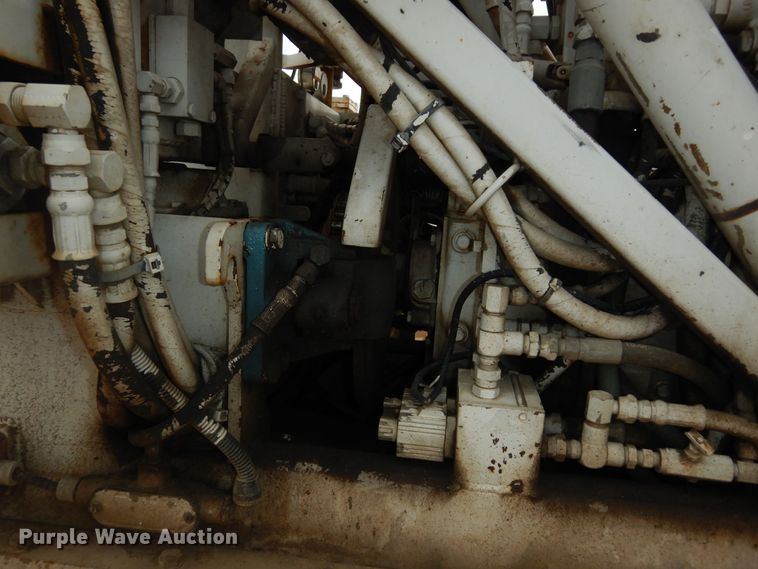 image for item DM3160 2000 Ford F550 Super Duty XL  drilling rig truck