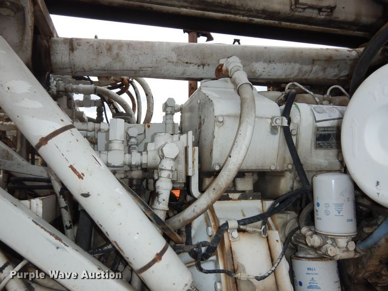 image for item DM3160 2000 Ford F550 Super Duty XL  drilling rig truck